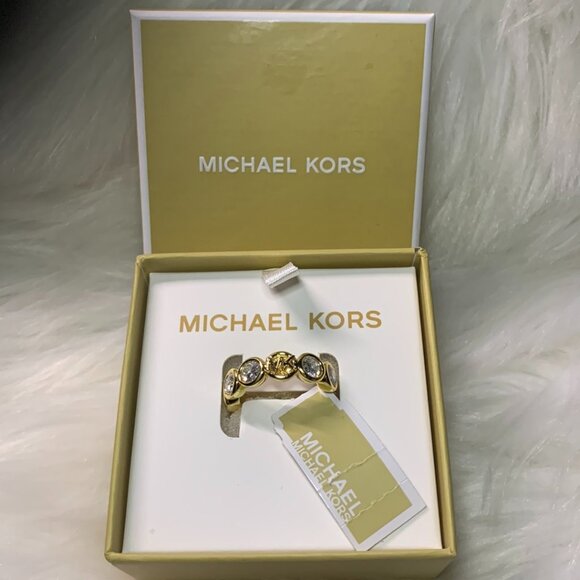 MICHAEL KORS Bezel Set Ring in Gold RING SIZE 7 - Picture 1 of 5